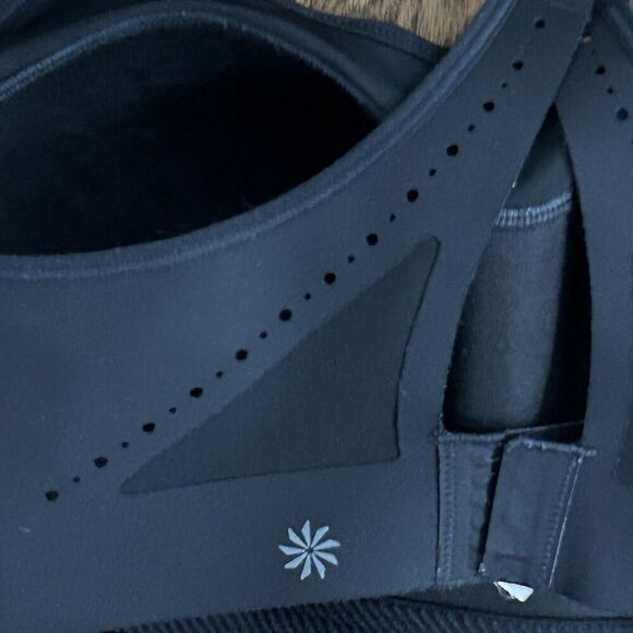 Athleta Phenomena High Impact Sports Bra Size 34DD Black Racerback Sport Support - Picture 5 of 7